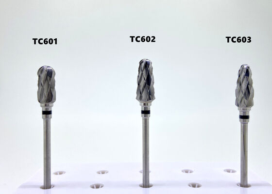 品質  Cross Cut Sintered Diamond Bur Super Coarse Plaster Tungsten Carbide Grinding Disc 工場